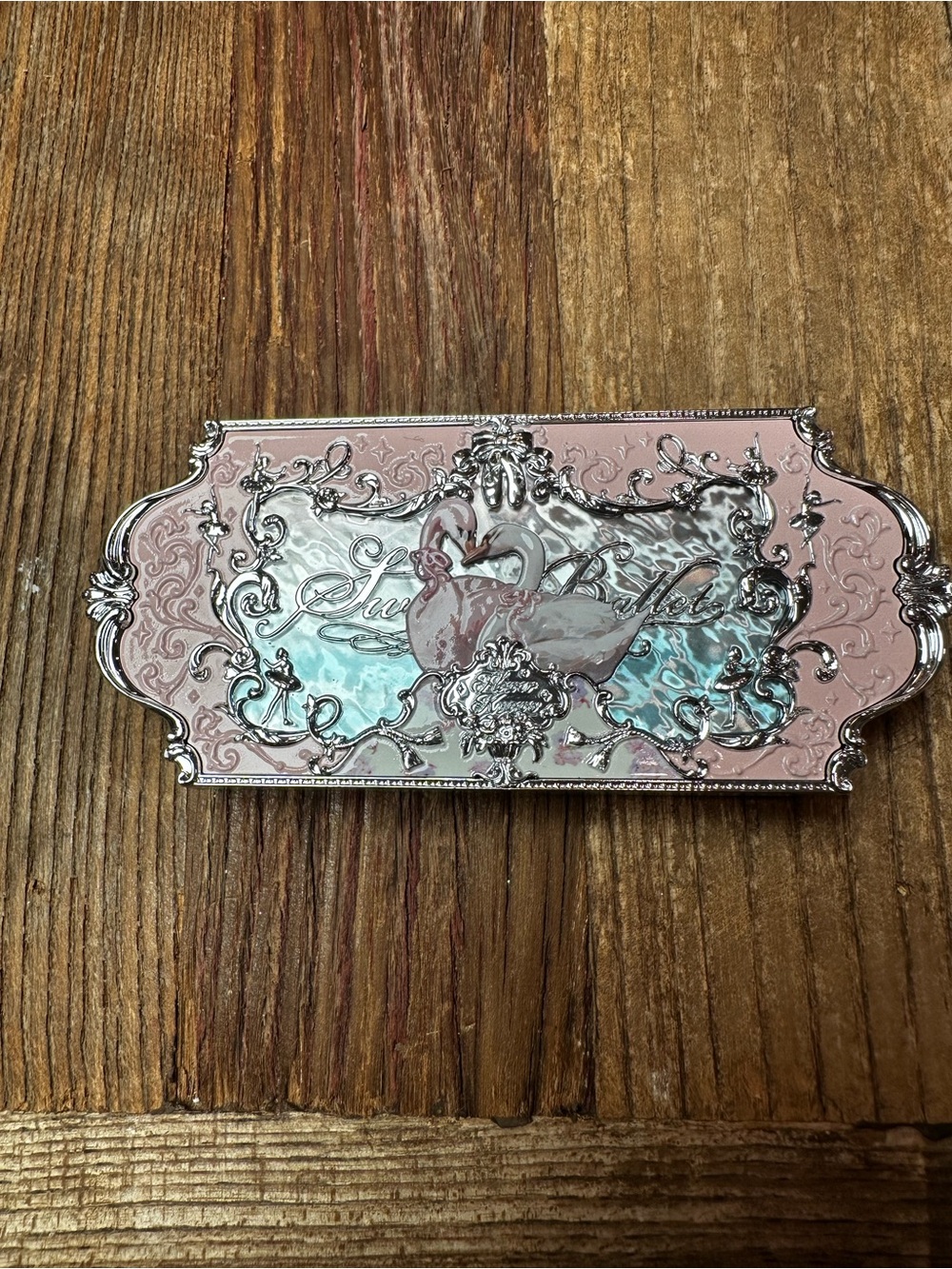 Rosy Vintage-Inspired Eyeshadow Palette — Pink & Brown Mix